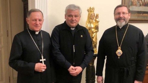 Shevchuk: Pope Francis wants to be present through Cardinal Krajewski