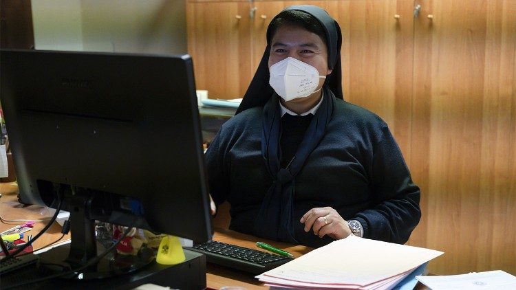 A religious sister working in the Congregation