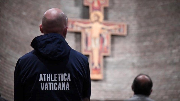 Athletica Vaticana: preghiera del maratoneta per la pace