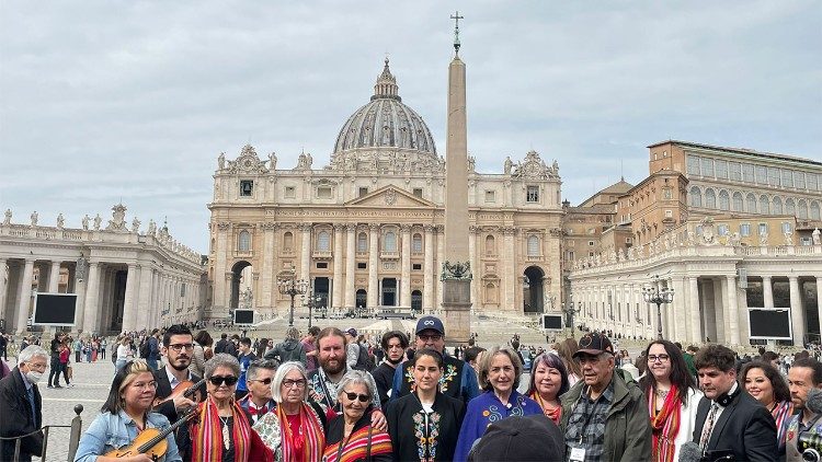 Members of the Medis National Council in San Pietro