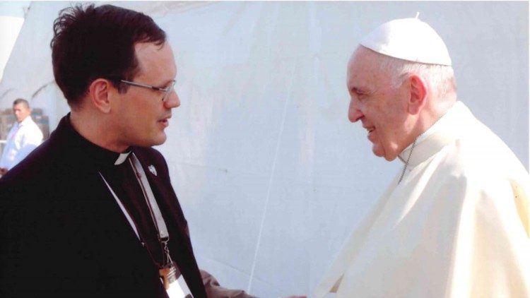 Padre Joao Chagas con Papa Francesco
