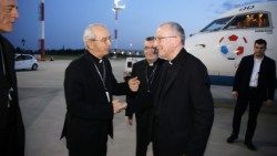 O cardeal Parolin, em visita à Croácia, saúda o presidente dos bispos croatas, o arcebispo Želimir Puljić  