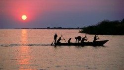 Pescatori sul lago di Tanganyka, in Africa