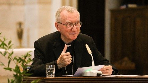 Cardinal Parolin: l'Église est pacifiste parce qu'elle croit en la paix