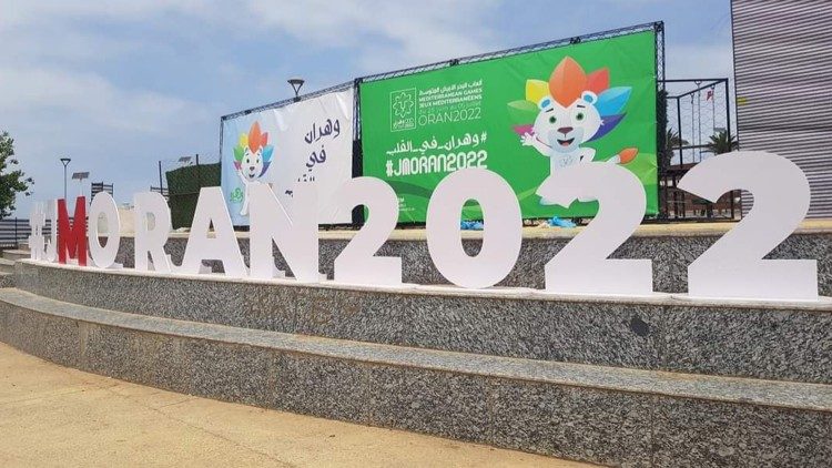 Les XIXèmes Jeux méditerranéens sont organisés à Oran.