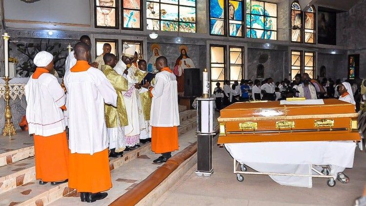 Funeral of Fr. Vitus Borogo killed by bandits in Kaduna, Nigeria (Source: Facebook page of the Archdiocese of Kaduna)
