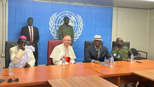 Cardeal Parolin em recente entrevista no campo de refugiados "Bentiu" no Sudão do Sul 