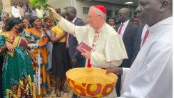 Messe célébrée par le cardinal Parolin à Juba, Soudan du Sud, le 7 juillet 2022
