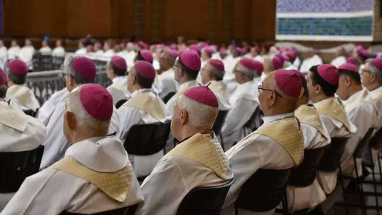 Bispos reunidos na 59ª Assembleia Geral da CNBB divulgaram a