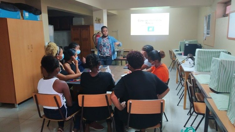 Working with vulnerable women in Cape Verde