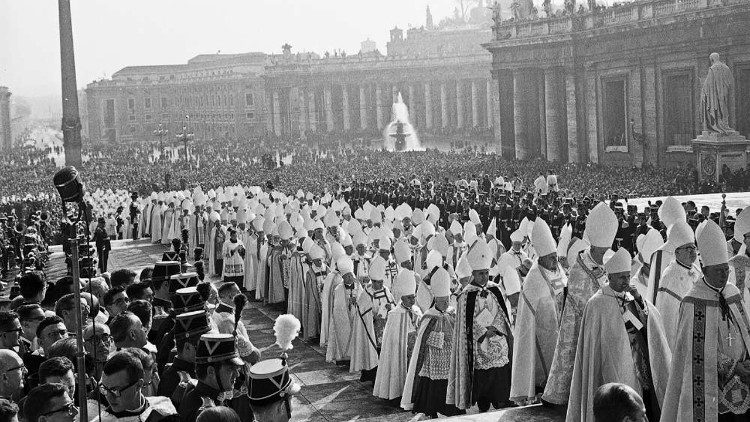 Procession into St. Peter's Basilica for the Opening of the Second Vatican Council - 11 October 1962
