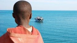 Lampedusa: die Mittelmeerroute kostet immer wieder Menschen das Leben