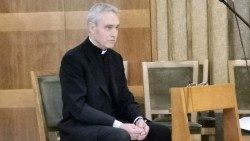 Georg Gänswein im Herbst letzten Jahres in der Kapelle von Radio Vatikan