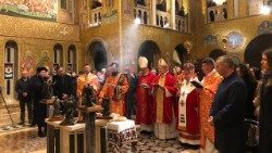 Divine liturgie de commémoration du 90e anniversaire de l'Holodomor en la basilique Sainte-Sophie de Rome, église nationale des Ukrainiens, le 26 novembre 2022. 