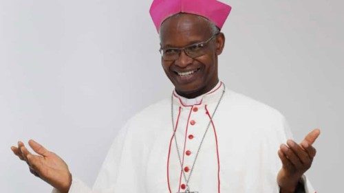 Il Papa ricorda il cardinale Baawobr: "Saggio pastore al servizio dei bisognosi"
