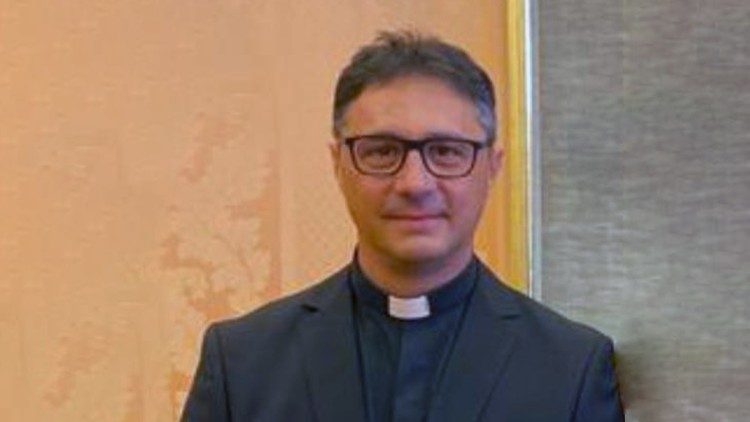 El arzobispo Emilio Nappa