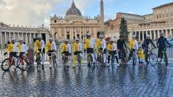 Os ciclistas de Athletica Vaticana