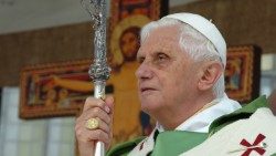 El Papa emérito, de 95 años, falleció este sábado, 31 de diciembre, a las 9:34 horas, en el Monasterio Mater Ecclesiae del Vaticano.