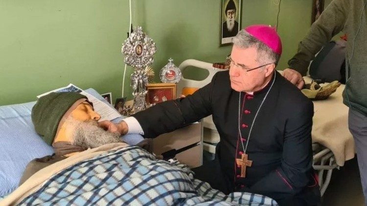 지난 1월 6일 병상에 있는 콘테 형제를 방문한 팔레르모대교구장 코라도 로레피체 대주교