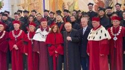 Valentina Alazraki recebe título honoris causa