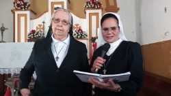 Madre Maria de Lourdes Lopes Filipe (à esquerda)
