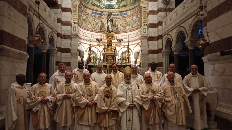 La Conferenza dei vescovi della regione nordafricana, Cerna, riunita nel Santuario di Nostra Signora della Guardia a Marsiglia