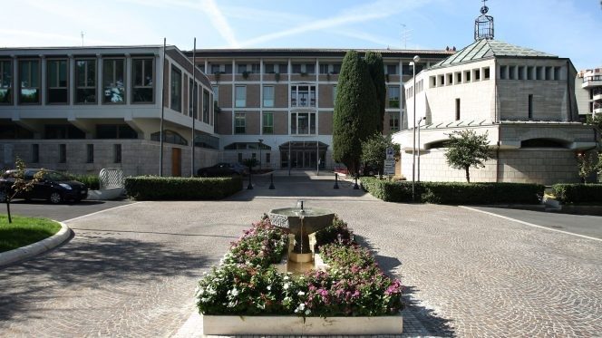 La sede principale della Conferenza Episcopale Italiana, in Circonvallazione Aurelia a Roma, dove si sta svolgendo la sessione del Consiglio Episcopale Permanente