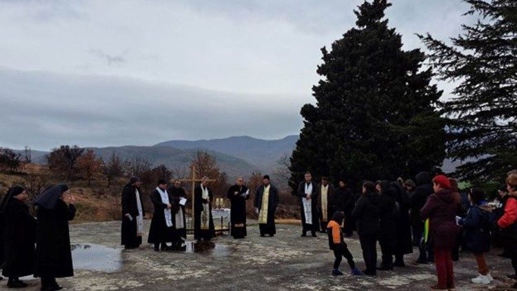 2023.01.26 Bishop Kiro Stojanov led a prayer meeting in Pajurci, North Macedonia
