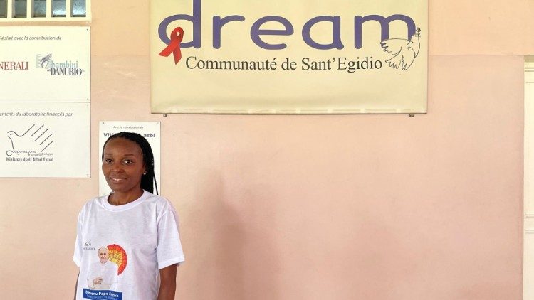 Aline Minani, directora de las Escuelas de la Paz de San Egidio en Goma