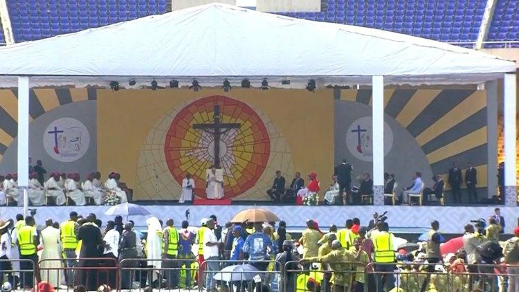 Discours du Pape dans le stade des martyrs de la Pentecôte, le 2 février 2023.