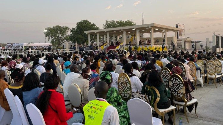 Đức Thánh Cha chủ sự buổi Cầu nguyện đại kết tại Lăng 'John Garang'