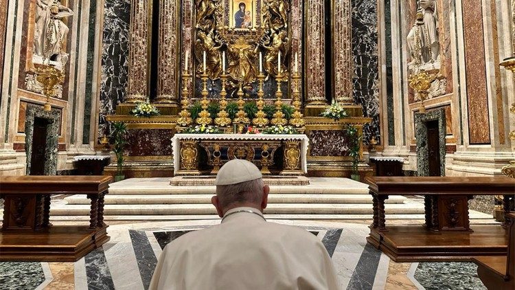 Pope Francis returned to St. Mary Major for the 104th time on Sunday evening