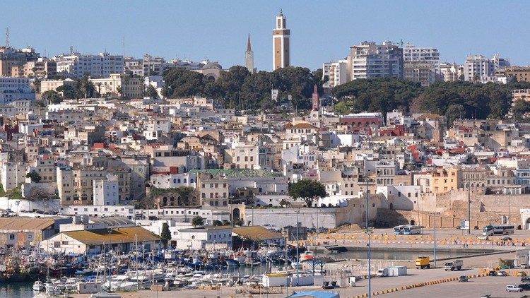 Tanger, port marocain situé dans le détroit de Gibraltar. Mike McBey, CC BY 2.0 , via Wikimedia Commons.