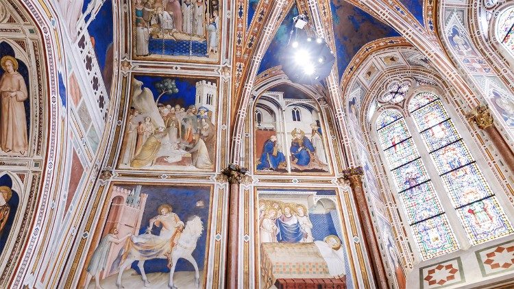 La Cappella con gli affreschi di Simone Martini, che hanno ripreso colore e luminosità