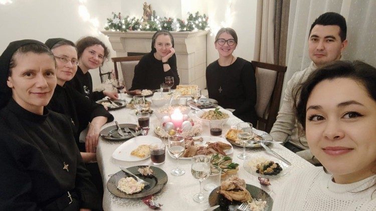 A refugee Muslim couple with the sisters in the convent