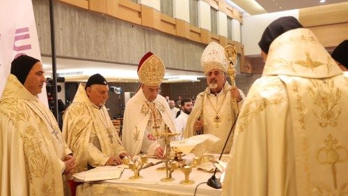 Patriarca Raï: Igreja sinodal, barco que navega no mar do mundo dividido por guerras e ideologias