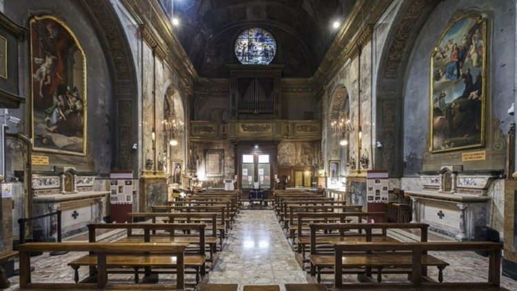 L'interno della chiesa di San Giacomo della Vittoria ad Alessandria, terza classificata