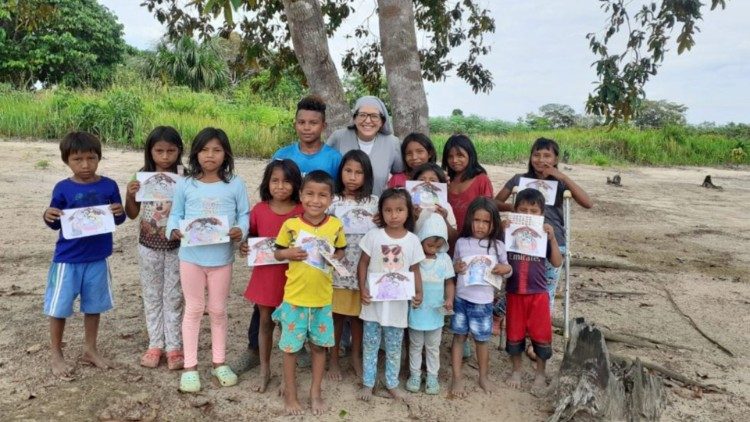 
                    Voluntariado REIBA: por uma educação que respeite as culturas e os saberes dos povos indígenas
                