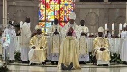 Ordination épiscopale de Mgr Joseph Aka, évêque de Yamoussoukro en Côte d’Ivoire