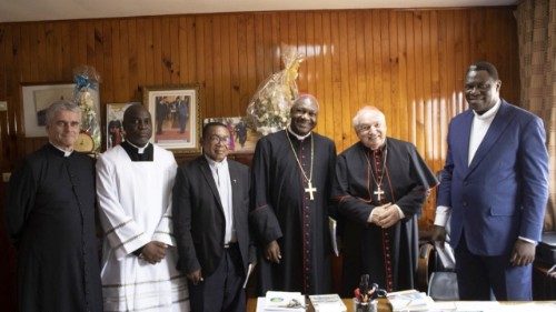 Au Cameroun, le cardinal Aveline rend grâce pour les 30 ans de l’UCAC
