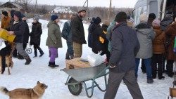 Caritas distribuye alimentos en la zona de Harkove (cerca de Charkiv)