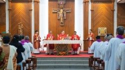 Missa durante a Assembleia continental sobre a sinodalidade em Bangcoc, na Tailândia (Vatican Media)