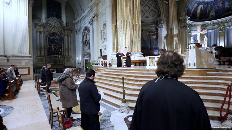 Cattedrale di Bologna: la veglia ecumenica per la pace e le vittime della guerra in Ucraina del 24 febbraio 2023