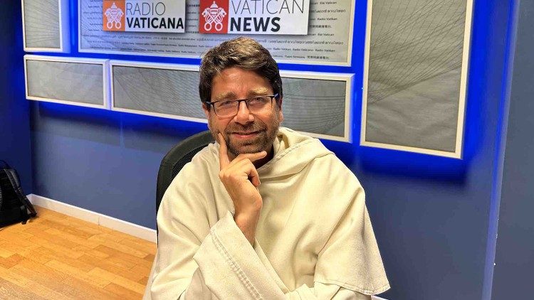 Padre Adrien Candiard negli studi di Radio Vaticana - Vatican News