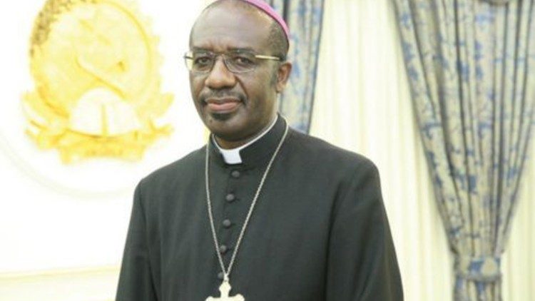 Dom José Manuel Imbamba, Arcebispo de Saurimo e Presidente da CEAST (Angola)