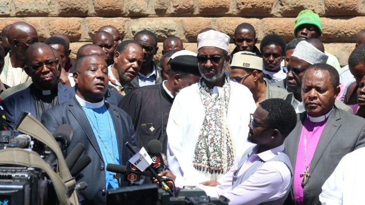 Les chefs religieux à Kibra, dans la capitale Nairobi