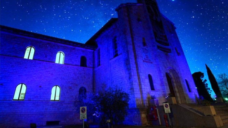 Assisi in blu per la Giornata Mondiale dell'Autismo il 1° aprile 2023