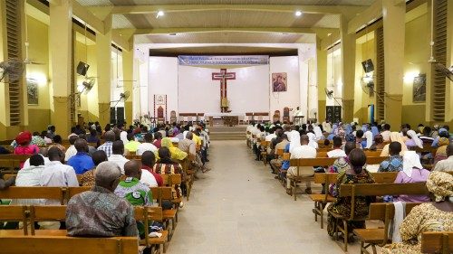 Pasqua in Niger, gli occhi fissi sulla croce di Cristo per la pace nel Sahel