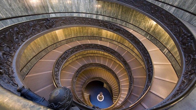 Zugangstreppe zu den Vatikanischen Museen - nach einem Entwurf von Pius XI.