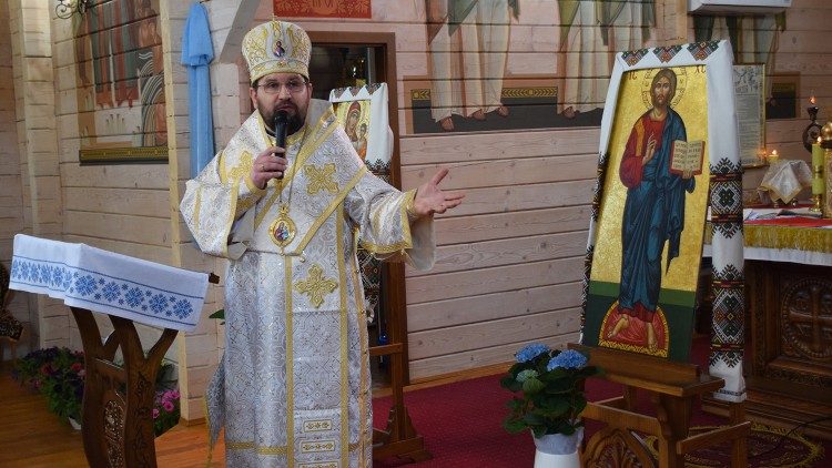 Bp Maksym Ryabukha celebruje Wielkanoc w Zaporożu